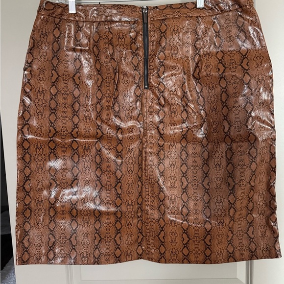 Brown Patent Snake Print Skirt - Picture 3 of 4